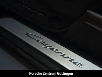 PORSCHE Cayenne E-Hybrid Coupe Surround-View InnoDrive