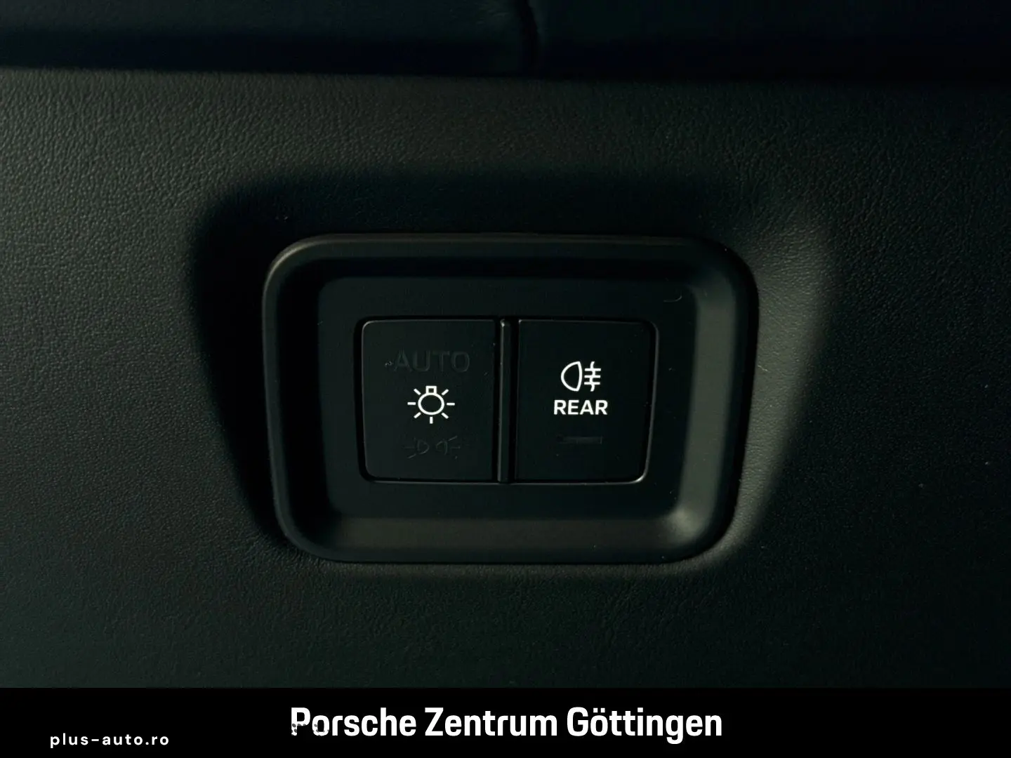 PORSCHE Cayenne E-Hybrid Coupe Surround-View InnoDrive