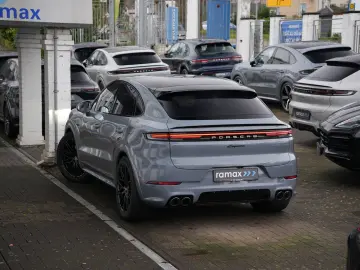 PORSCHE E-Hybrid Coupé SPORTDESIGN-PAKET-SPORTABGAS-VOLL