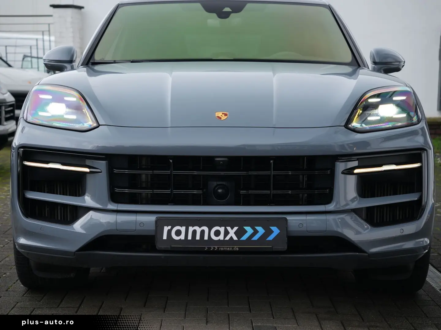 PORSCHE E-Hybrid Coupé SPORTDESIGN-PAKET-SPORTABGAS-VOLL