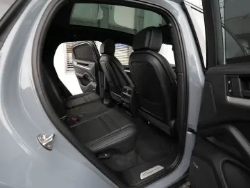 PORSCHE E-Hybrid Coupé SPORTDESIGN-PAKET-SPORTABGAS-VOLL