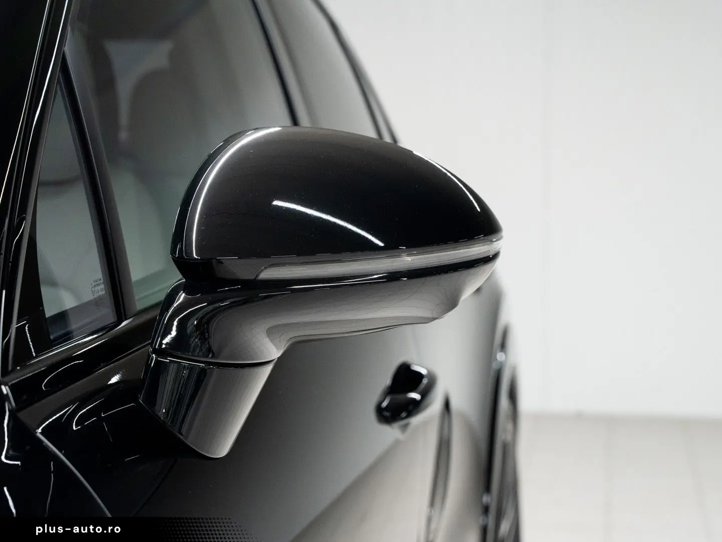 PORSCHE Cayenne E-Hybrid Coupé