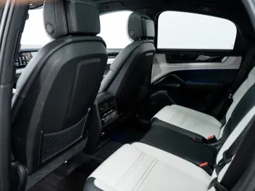 PORSCHE Cayenne E-Hybrid Coupé