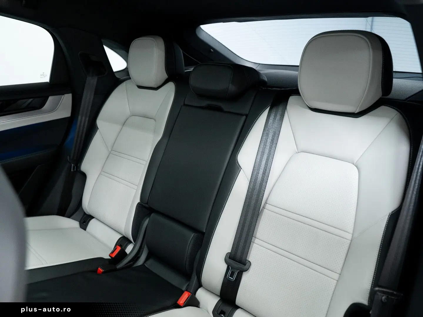 PORSCHE Cayenne E-Hybrid Coupé