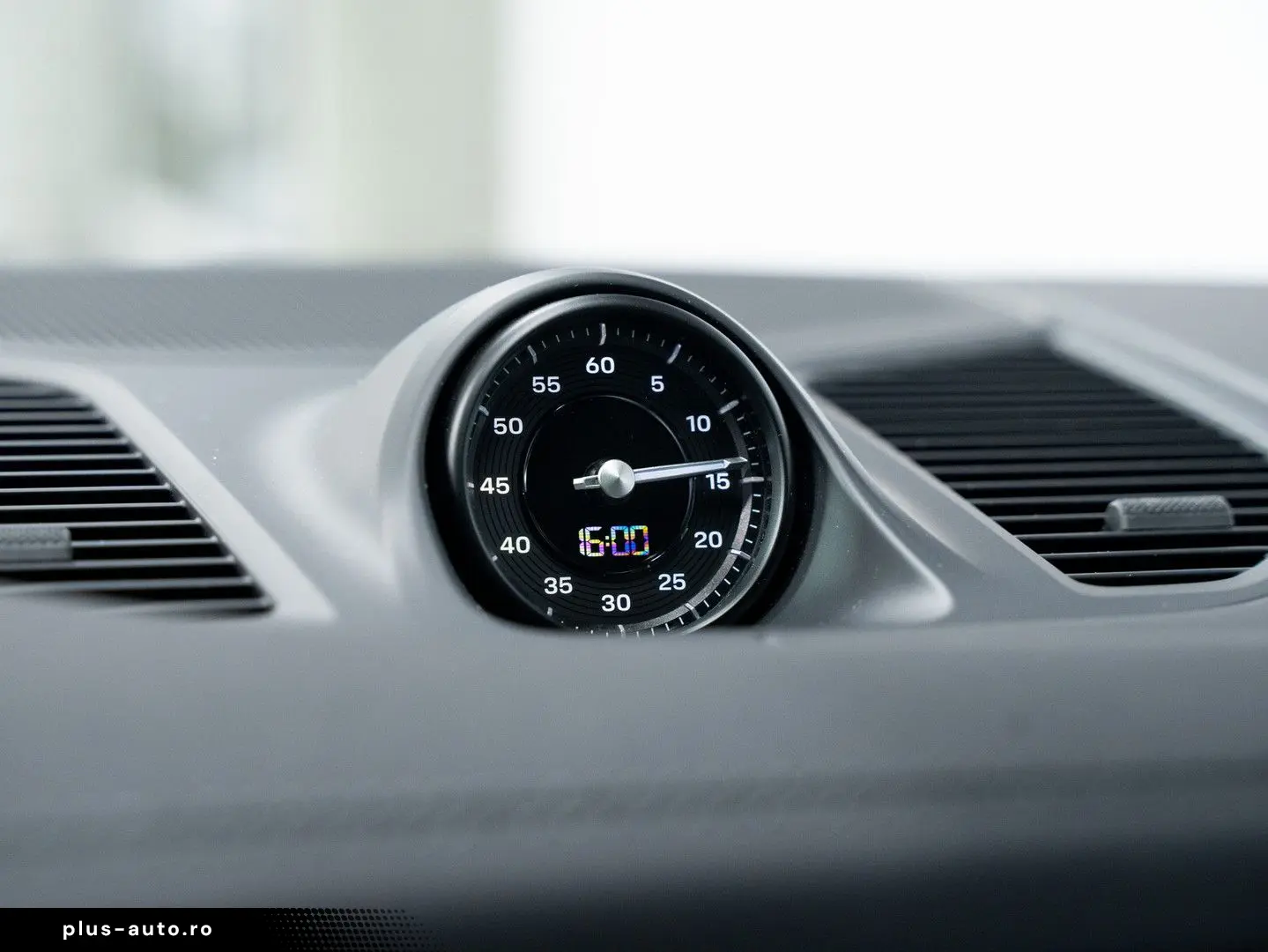 PORSCHE Cayenne E-Hybrid Coupé