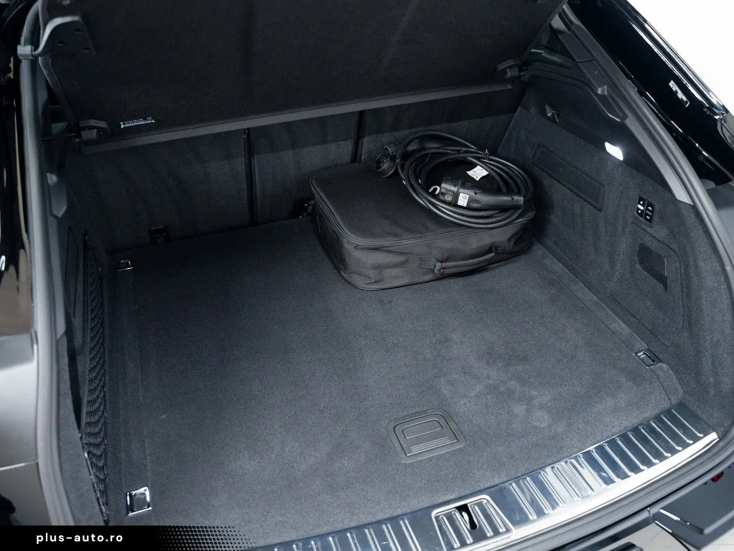 PORSCHE Cayenne E-Hybrid Coupé