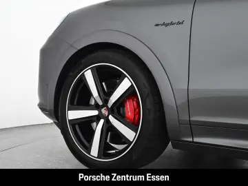PORSCHE Cayenne S E-Hybrid Coupe   22-Zoll Exclusive Des