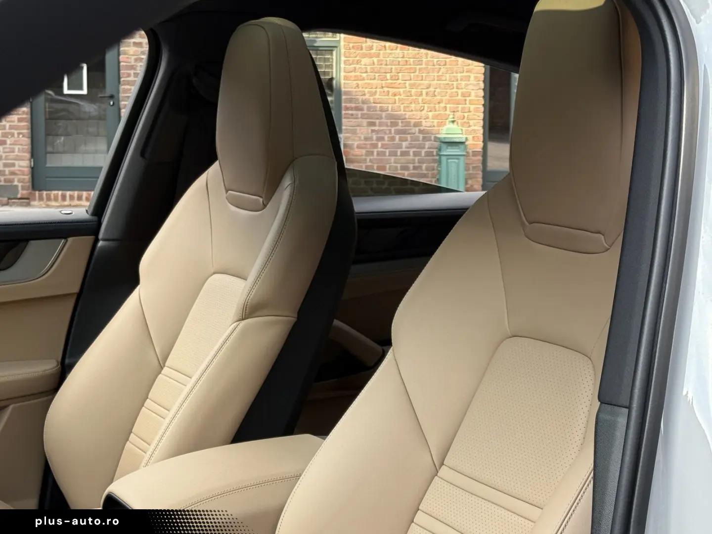 PORSCHE Cayenne E-Hybrid Coupe SPORTDESIGN INNODRIVE 22