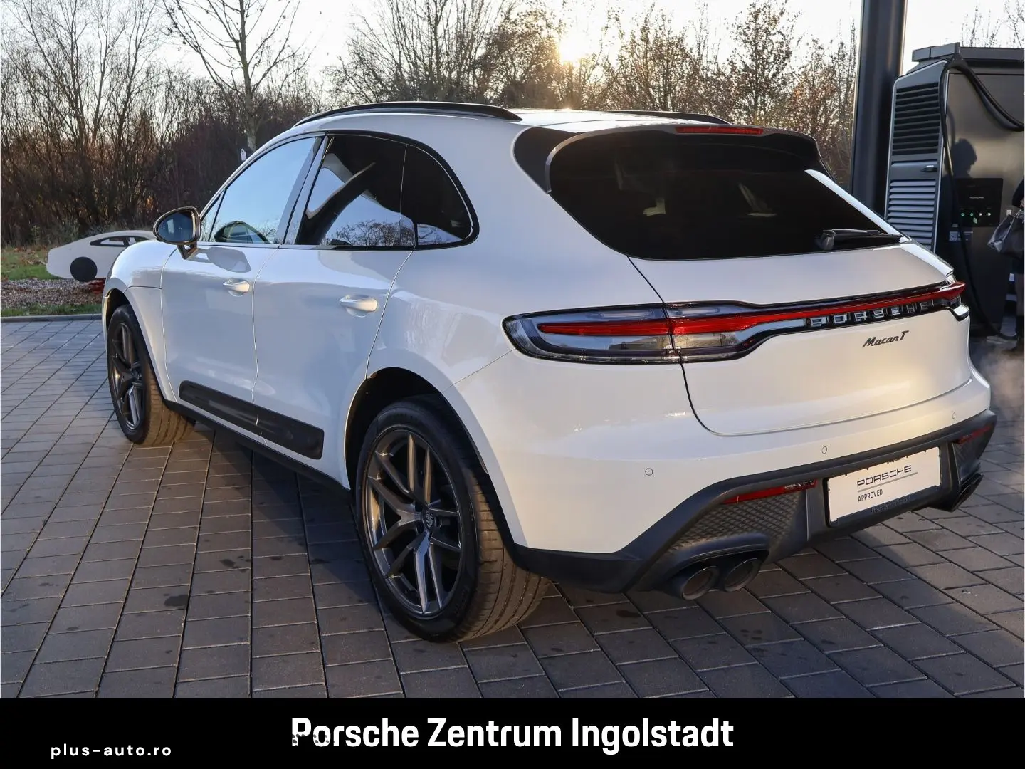 PORSCHE Macan T Panorama SurrondView Abstandsregel Spurw
