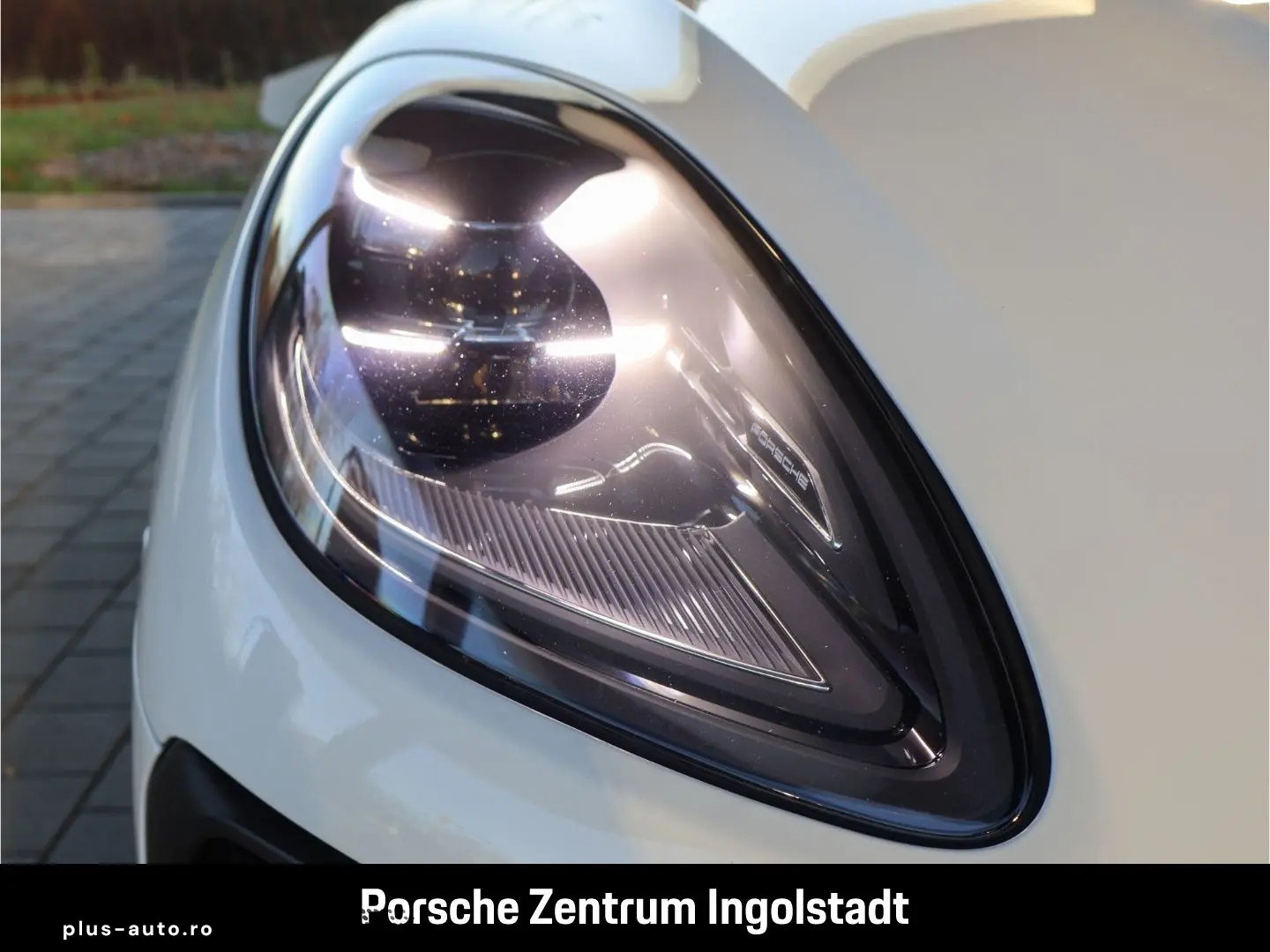 PORSCHE Macan T Panorama SurrondView Abstandsregel Spurw