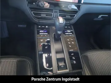 PORSCHE Macan T Panorama SurrondView Abstandsregel Spurw