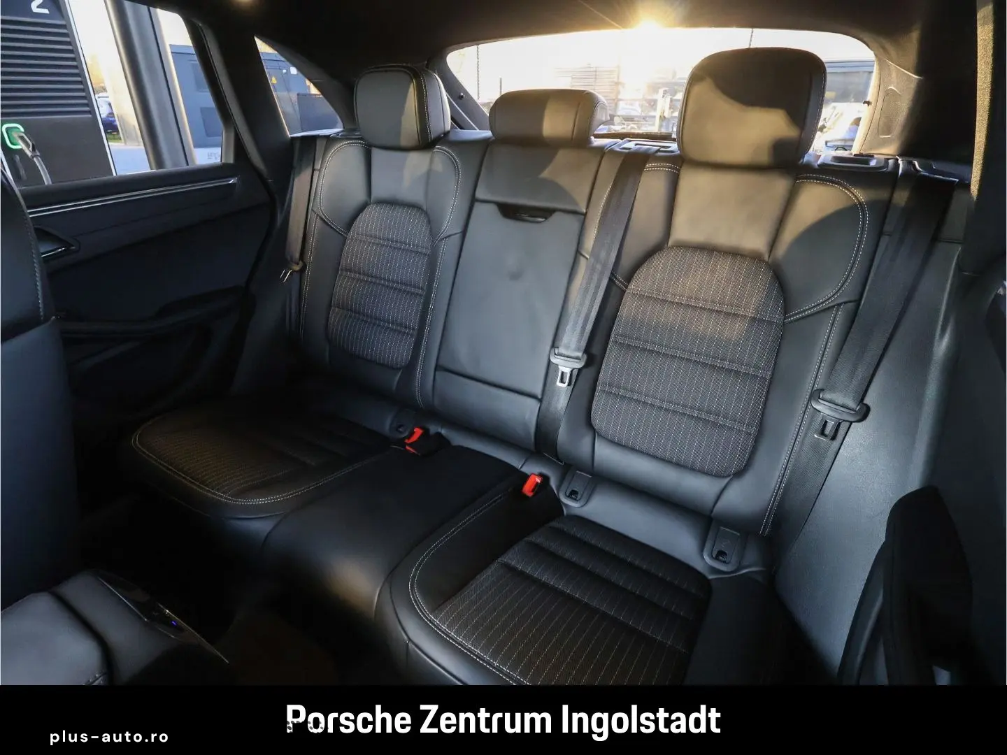 PORSCHE Macan T Panorama SurrondView Abstandsregel Spurw