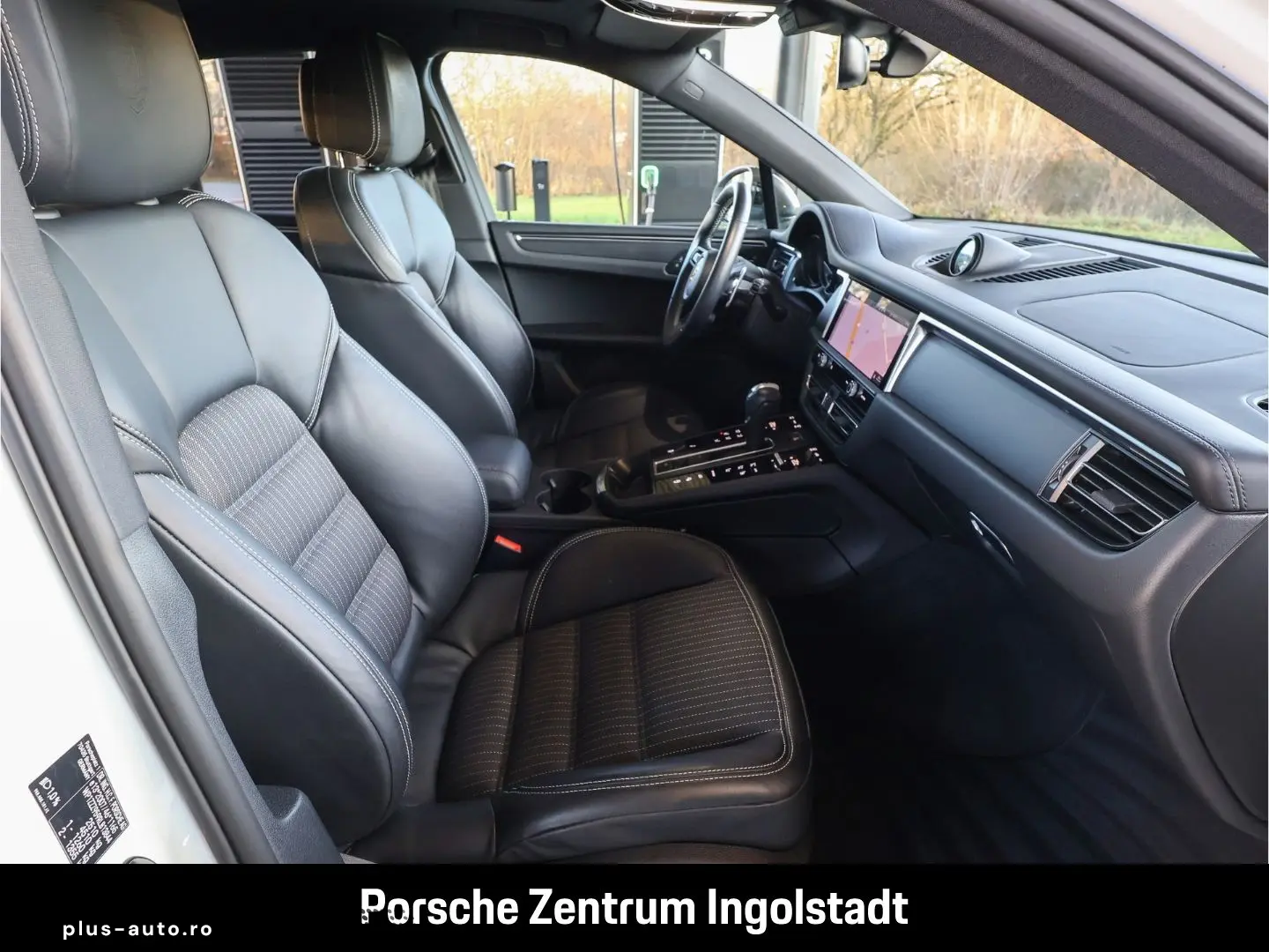 PORSCHE Macan T Panorama SurrondView Abstandsregel Spurw