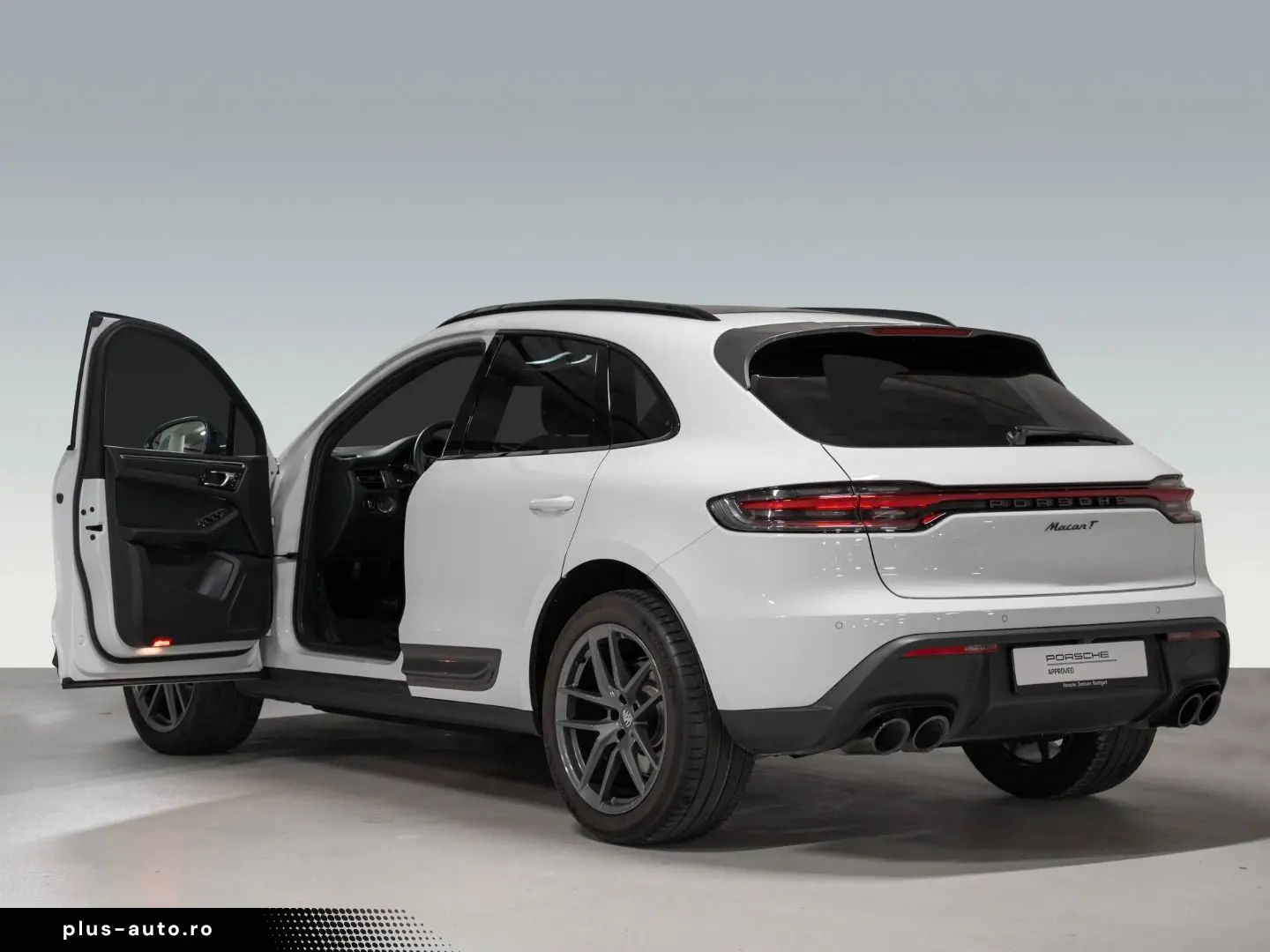 PORSCHE Macan T Panorama Surround View