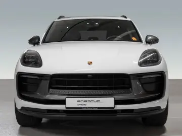 PORSCHE Macan T Panorama Surround View