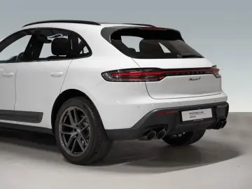 PORSCHE Macan T Panorama Surround View
