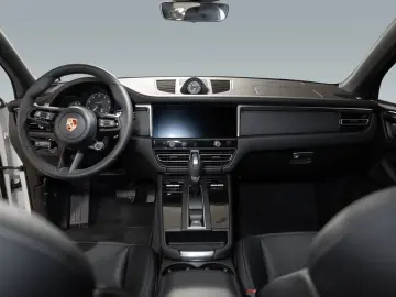 PORSCHE Macan T Panorama Surround View