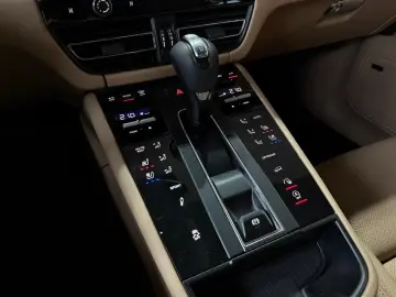 PORSCHE Macan S BOSE PANO ACC CARPLAY RÜCKFAHRKAMERA
