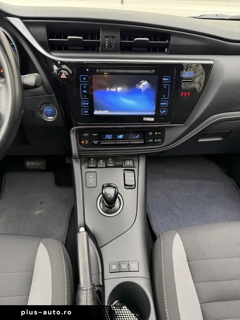 Toyota Auris 1.8 hybrid 160.000 km