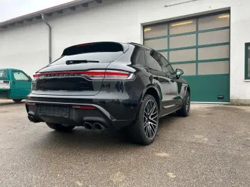 PORSCHE Macan Pano ACC ALU21  PDLS  Bose Memory14 Kamera