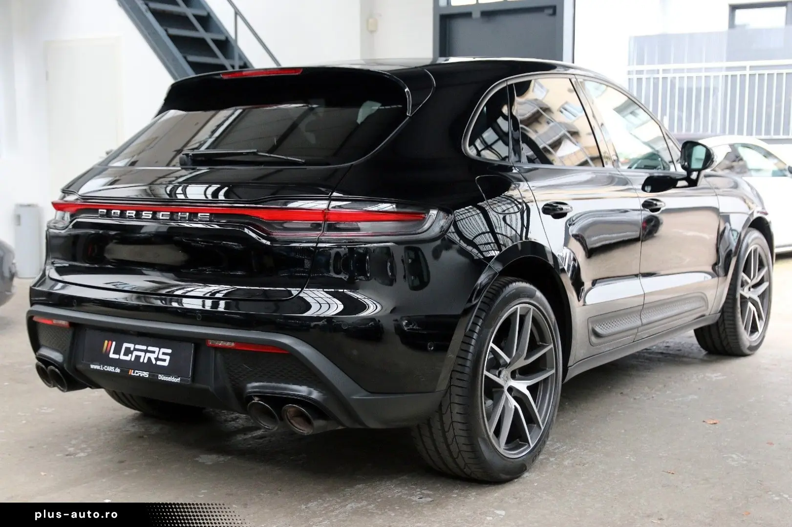 PORSCHE Macan 2.0 18Wege Pano Kamera Bose ACC LED 20