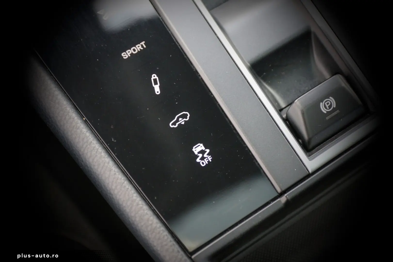 PORSCHE Macan 2.0 18Wege Pano Kamera Bose ACC LED 20