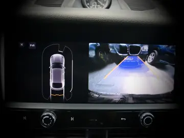 PORSCHE Macan 2.0 18Wege Pano Kamera Bose ACC LED 20