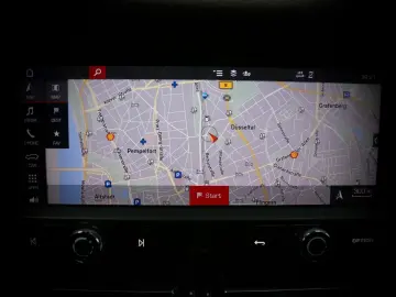 PORSCHE Macan 2.0 18Wege Pano Kamera Bose ACC LED 20