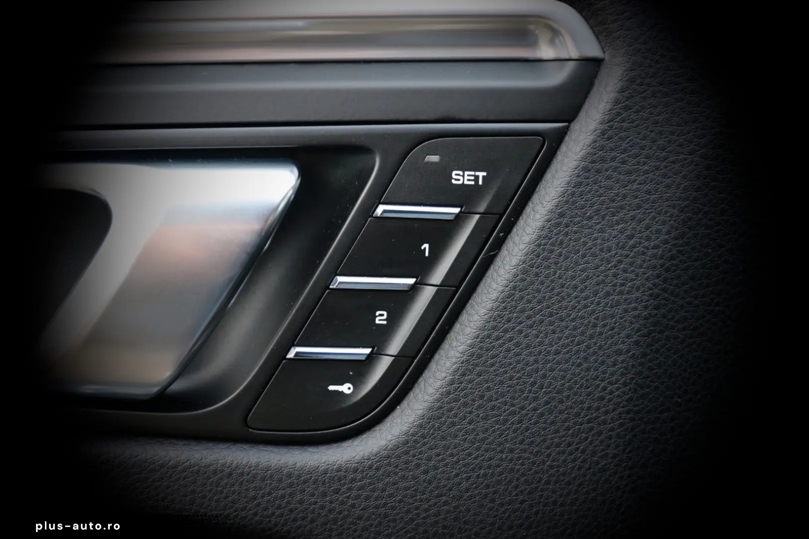 PORSCHE Macan 2.0 18Wege Pano Kamera Bose ACC LED 20