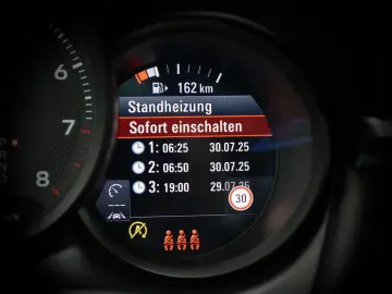 PORSCHE Macan 2.0 18Wege Pano Kamera Bose ACC LED 20