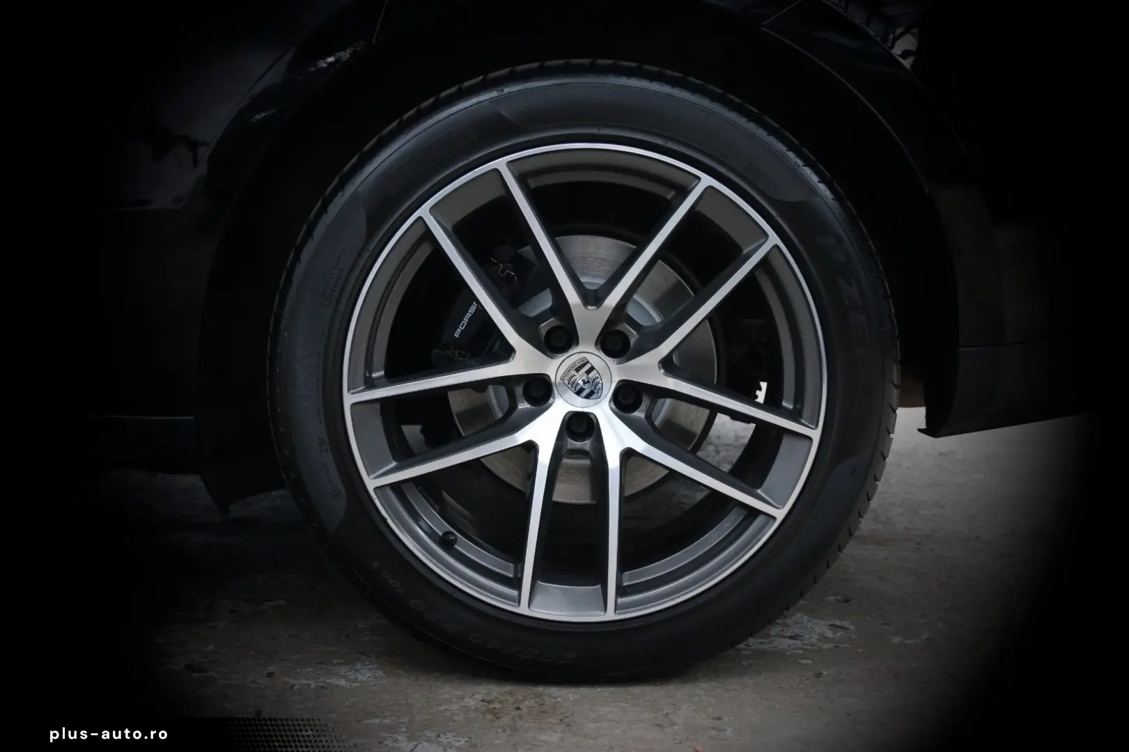 PORSCHE Macan 2.0 18Wege Pano Kamera Bose ACC LED 20