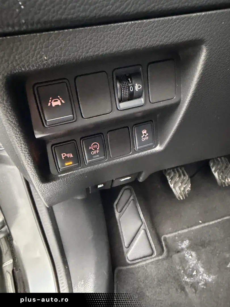 Nissan Qashqai 1.6 benzina 125.000 km in RATE FIXE