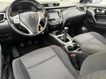 Nissan Qashqai 1.6 benzina 125.000 km in RATE FIXE