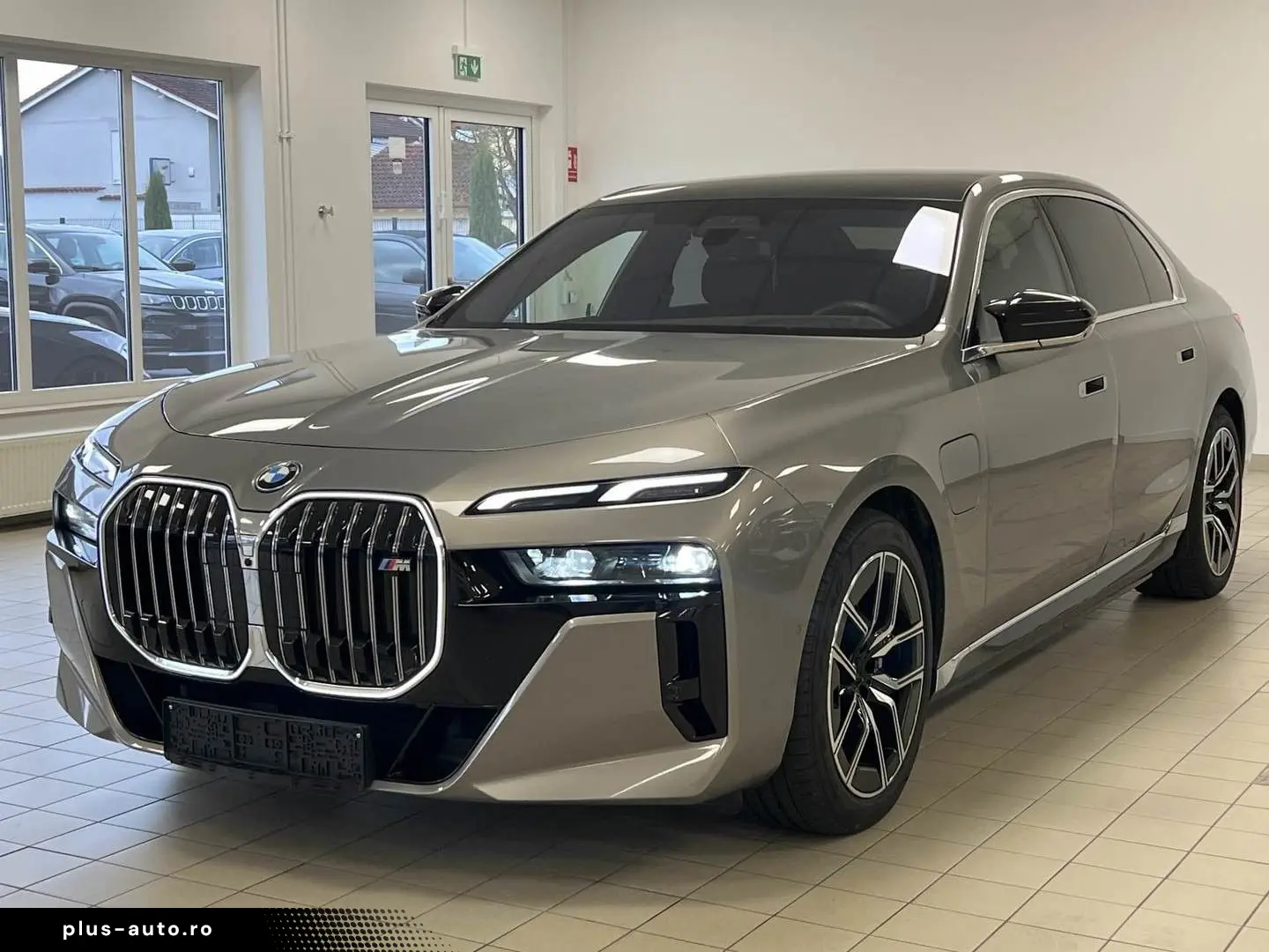 BMW M760e xDrive  Individual Edition UnfallfreI 1.Hd