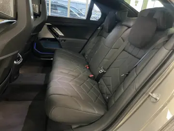 BMW M760e xDrive  Individual Edition UnfallfreI 1.Hd