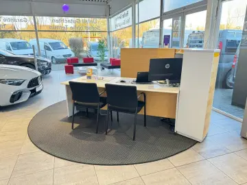 BMW M760e xDrive  Individual Edition UnfallfreI 1.Hd