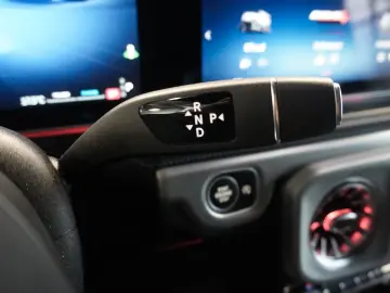 MERCEDES-BENZ G 63 AMG AHK STAHZ GLASDACH 22 ZOLL  FACELIFT