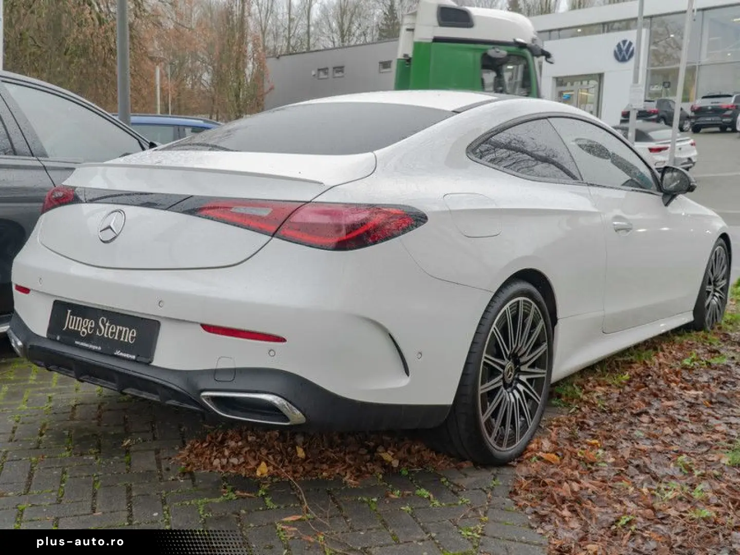 MERCEDES-BENZ CLE 220 d Coupé AMG-Sport Pano Burm Si&hellip;