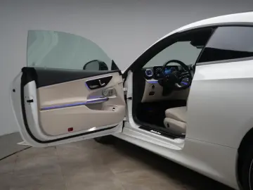 MERCEDES-BENZ CLE 300 4Matic Coupe Leder Distronic K&hellip;