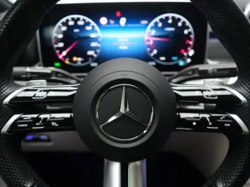 MERCEDES-BENZ CLE 300 4Matic Coupe Leder Distronic K&hellip;