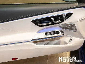 MERCEDES-BENZ CLE 220 d Cabrio AMG NIGHT BURMESTER KEYELESS