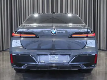 BMW 740 7 740 d xDrive M Sport