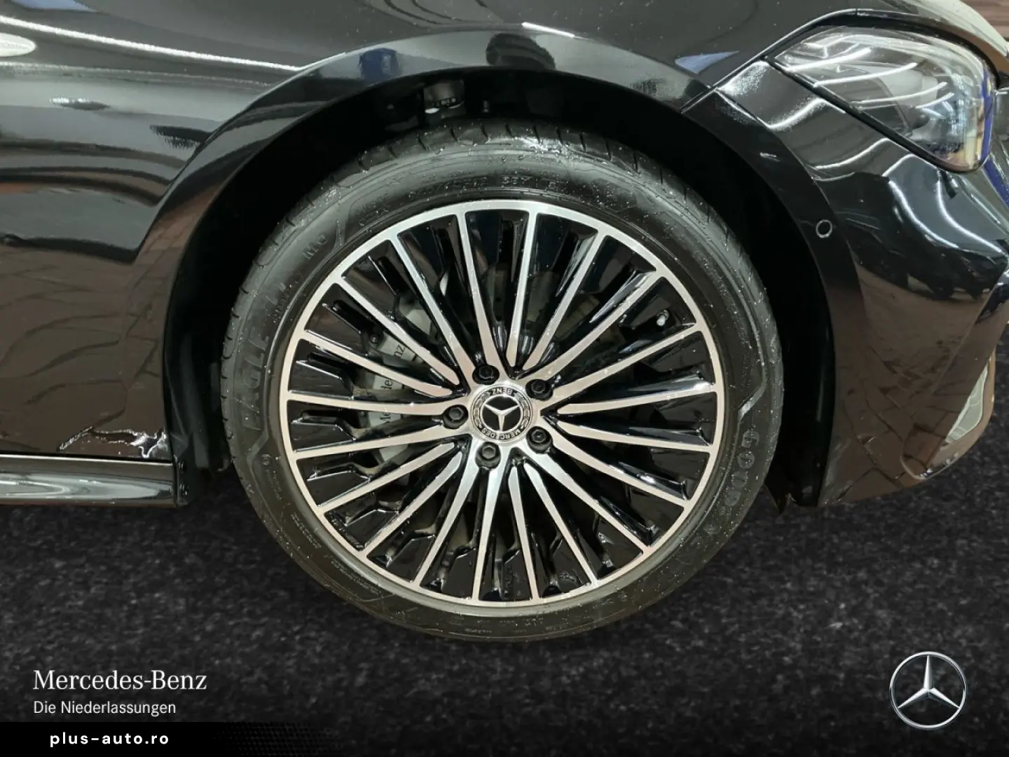 MERCEDES-BENZ CLE 300 e AMG PANO 360 BURMESTER KEYLESS 9G