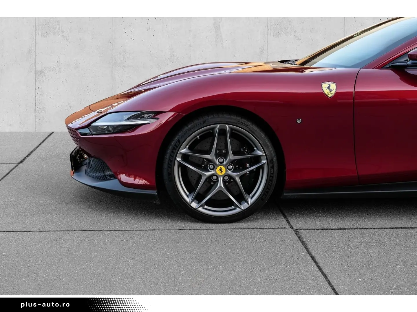 FERRARI Roma  ADAS Carbon LED Alcantara JBL MagneRide Ma