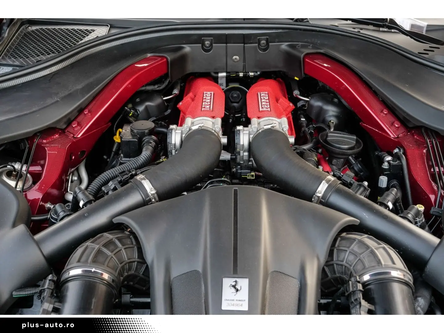 FERRARI Roma  ADAS Carbon LED Alcantara JBL MagneRide Ma