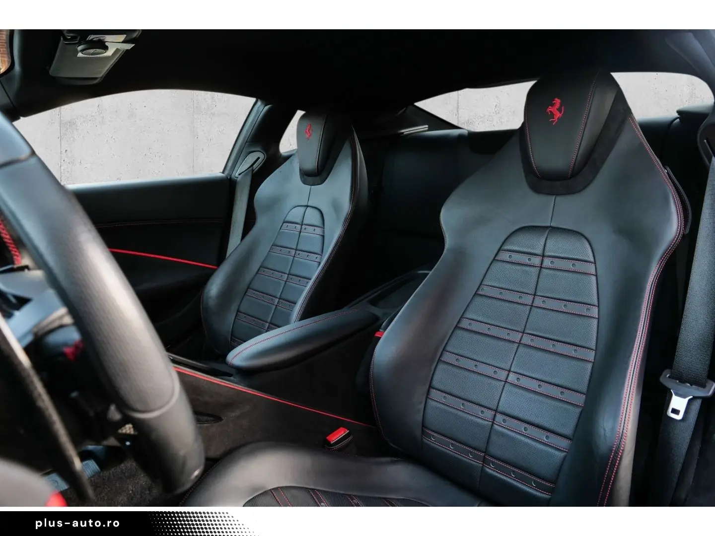 FERRARI Roma  ADAS Carbon LED Alcantara JBL MagneRide Ma