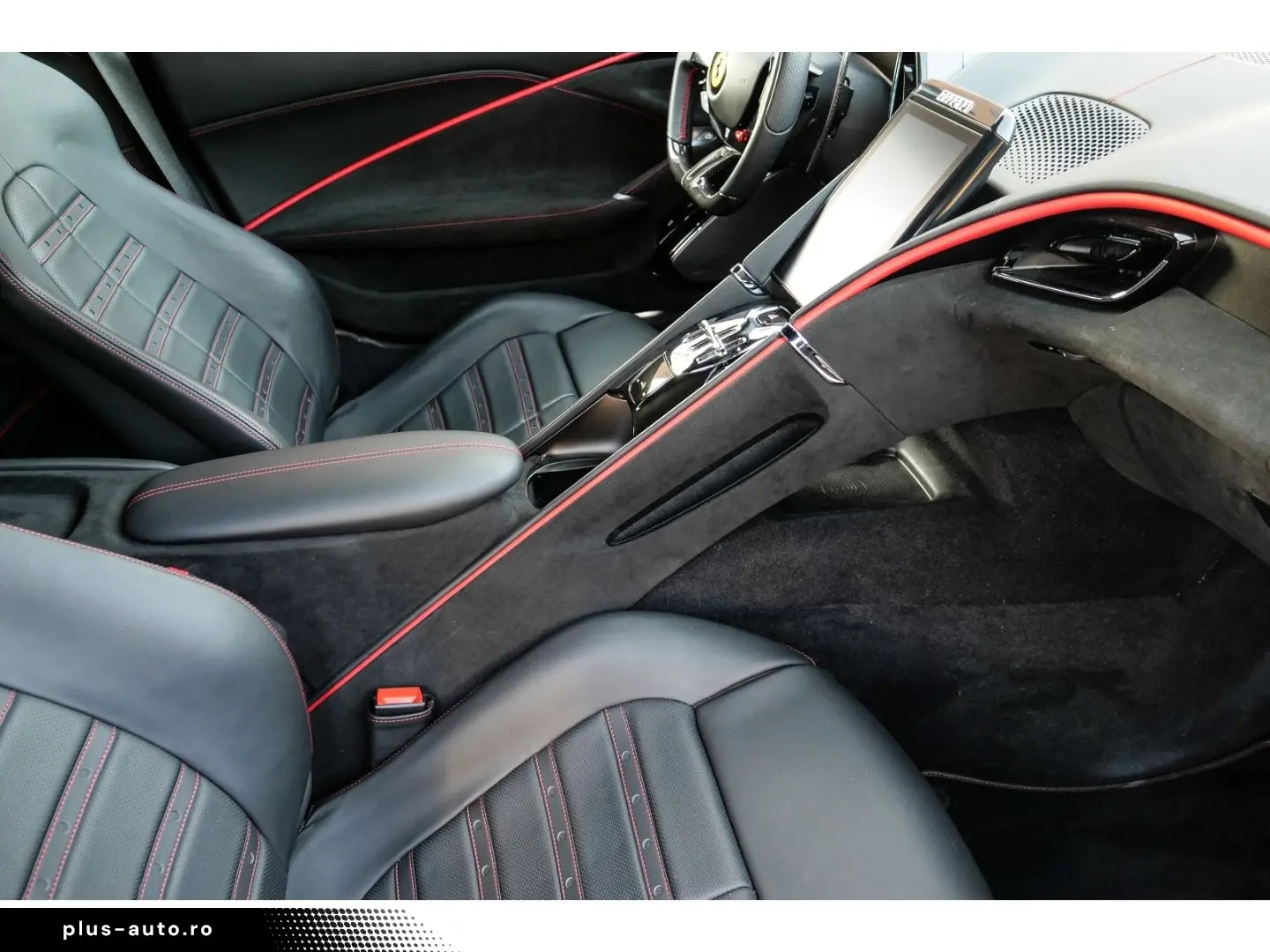 FERRARI Roma  ADAS Carbon LED Alcantara JBL MagneRide Ma