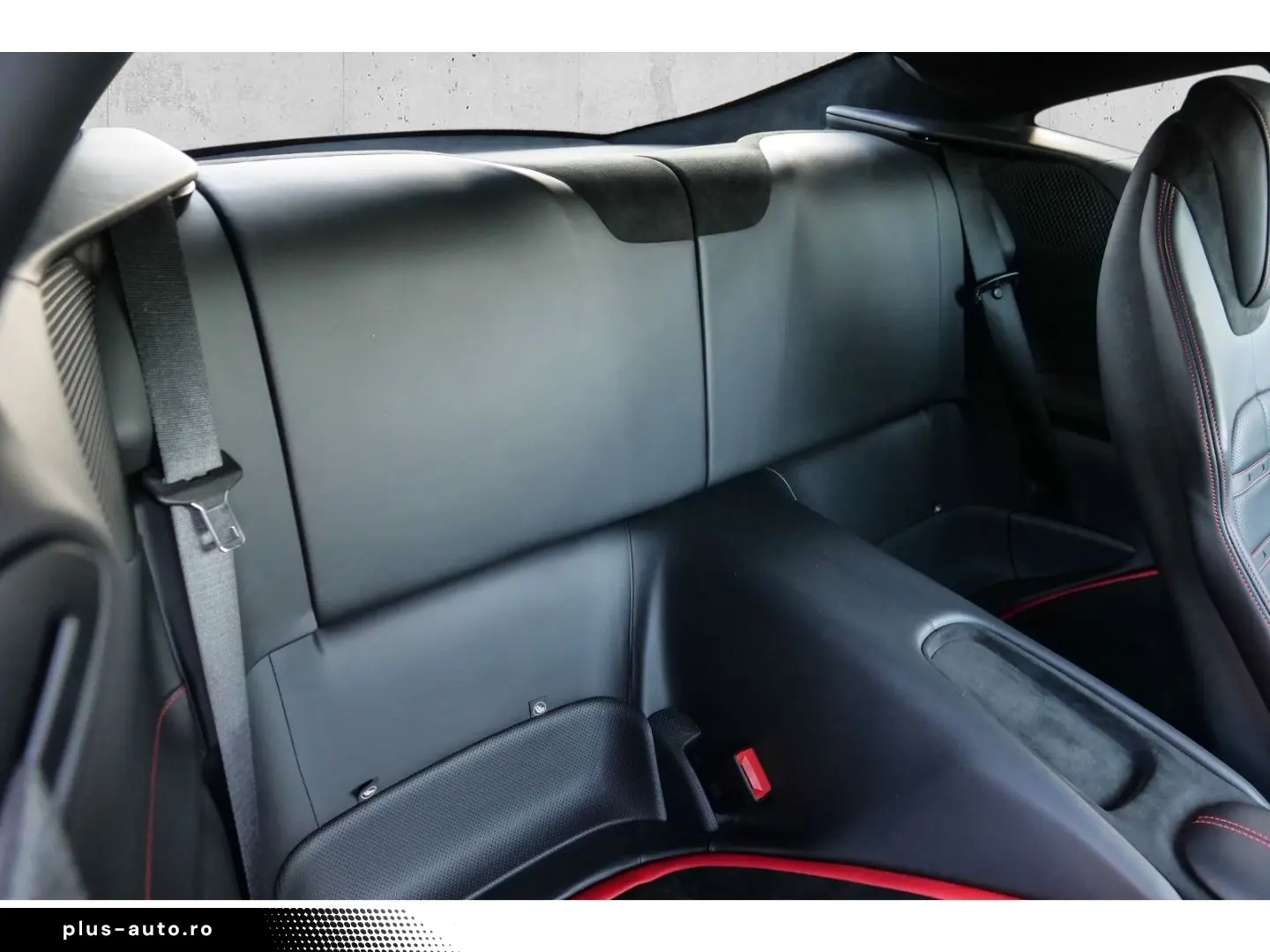 FERRARI Roma  ADAS Carbon LED Alcantara JBL MagneRide Ma