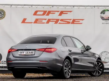 MERCEDES-BENZ C 300 e    9G-TRONIC    Avantgarde    313cp