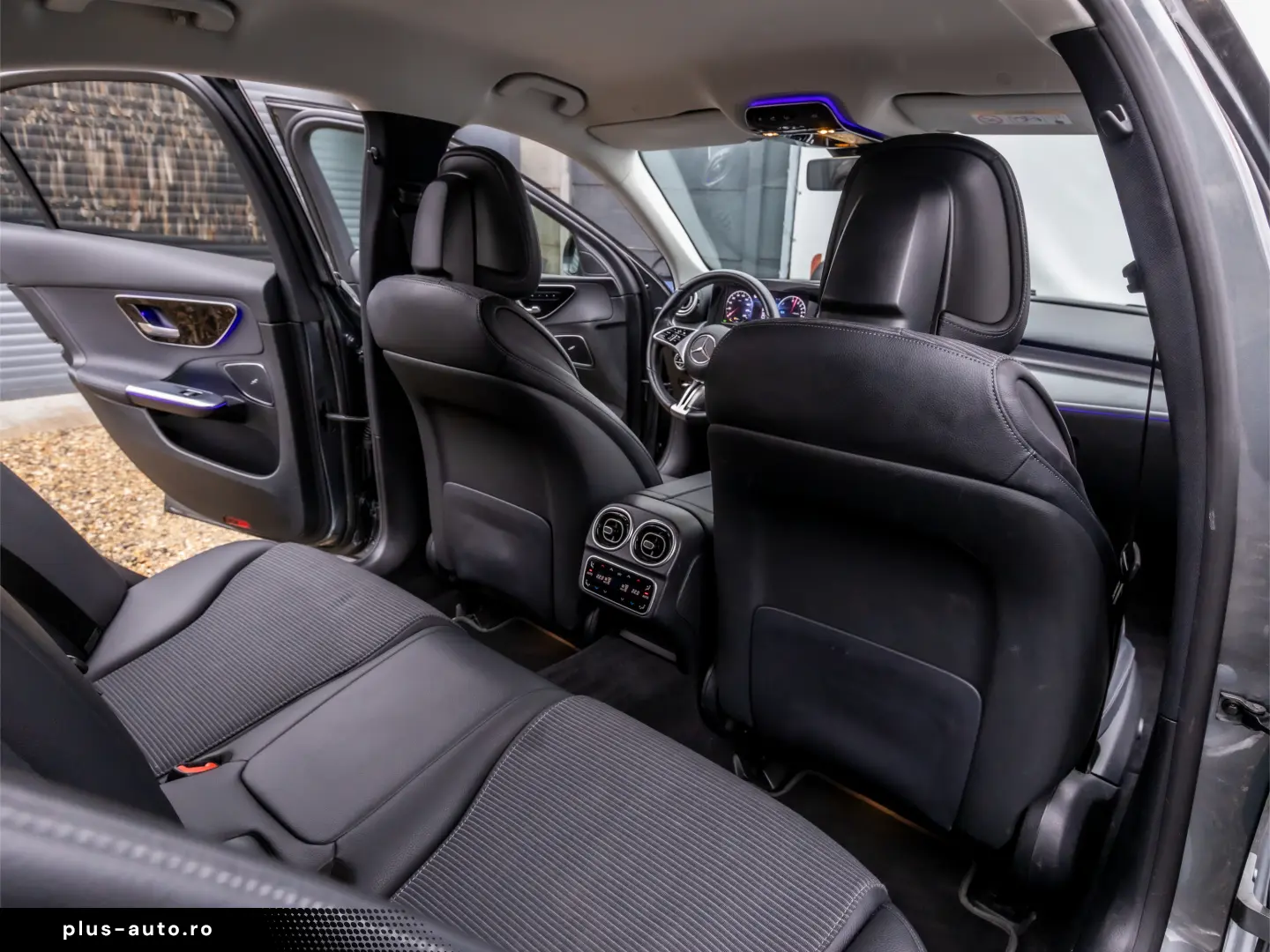 MERCEDES-BENZ C 300 e    9G-TRONIC    Avantgarde    313cp